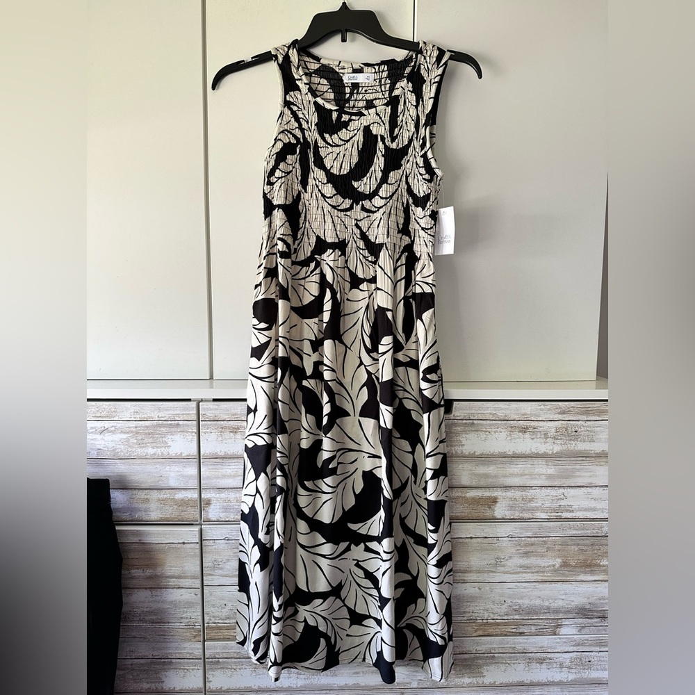 🤍🖤 NWT Croft & Barrow Floral Midi Dress – XS 🖤🤍